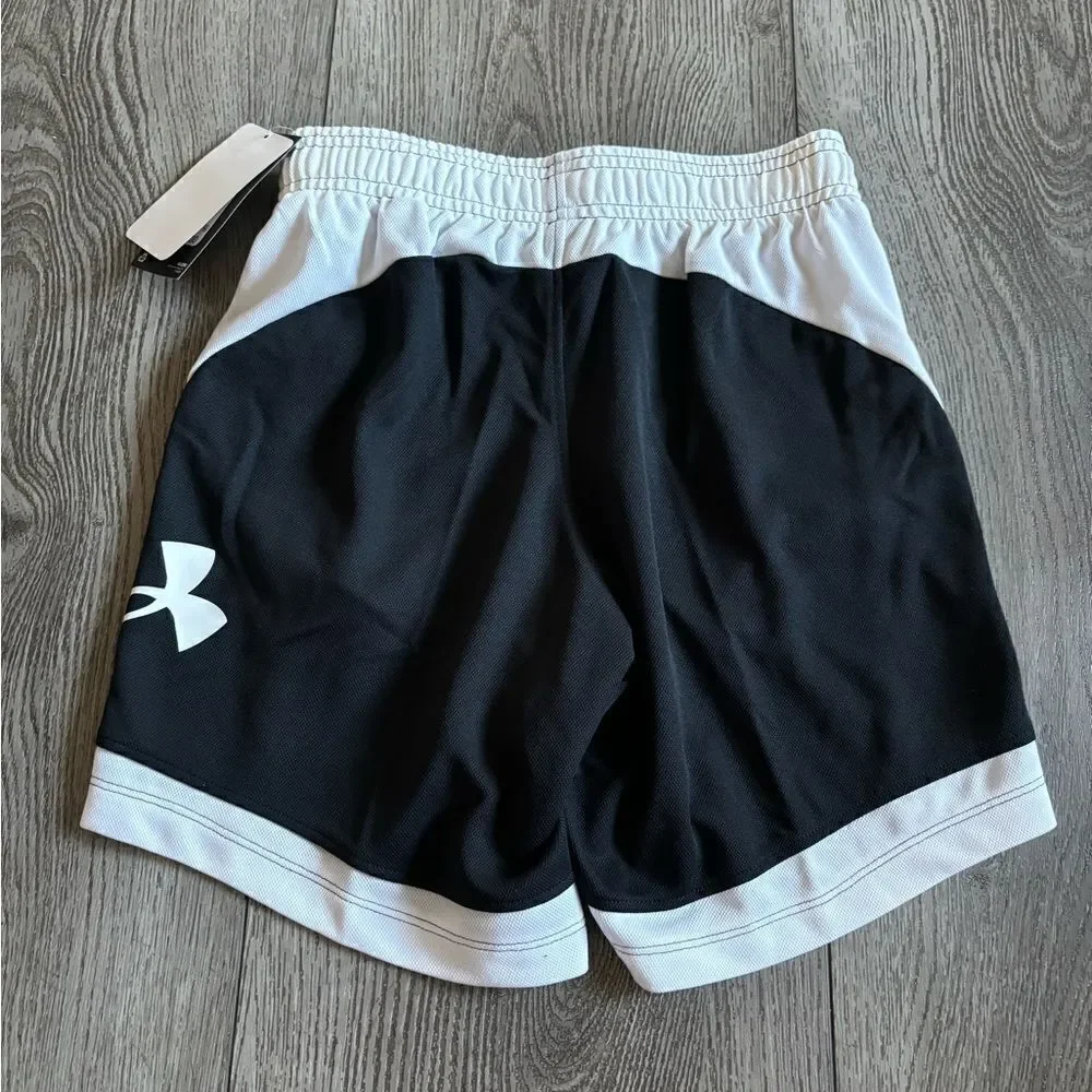 Under armour girls size S shorts